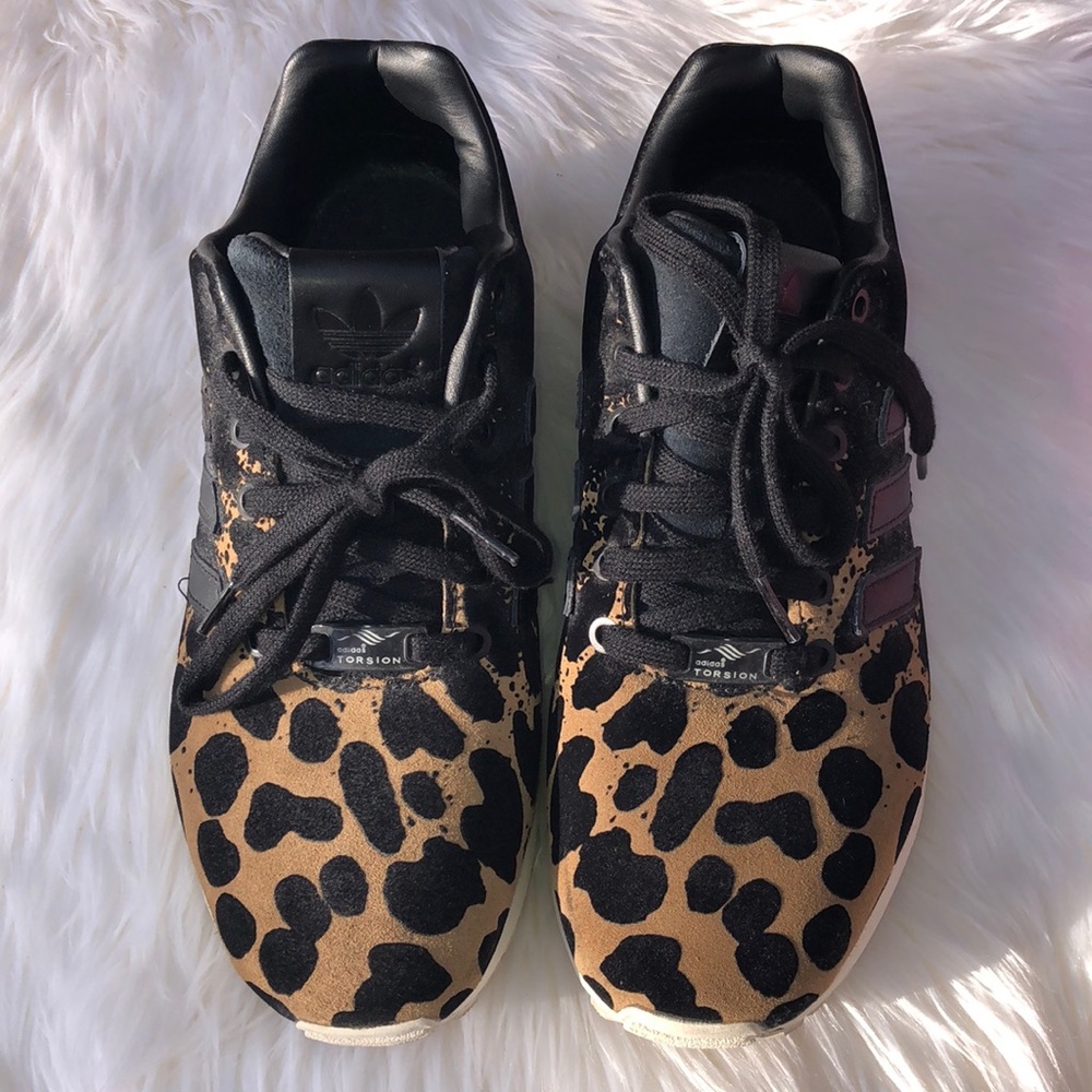 Women’s Adidas Sneakers